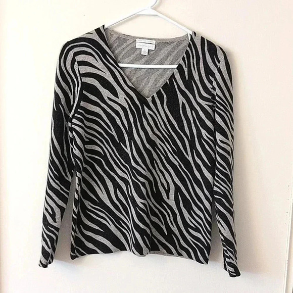 Charter Club Sweaters - Charter Club Women's 2 Ply 100% Cashmere Sweater Black Tan Animal Print Size M